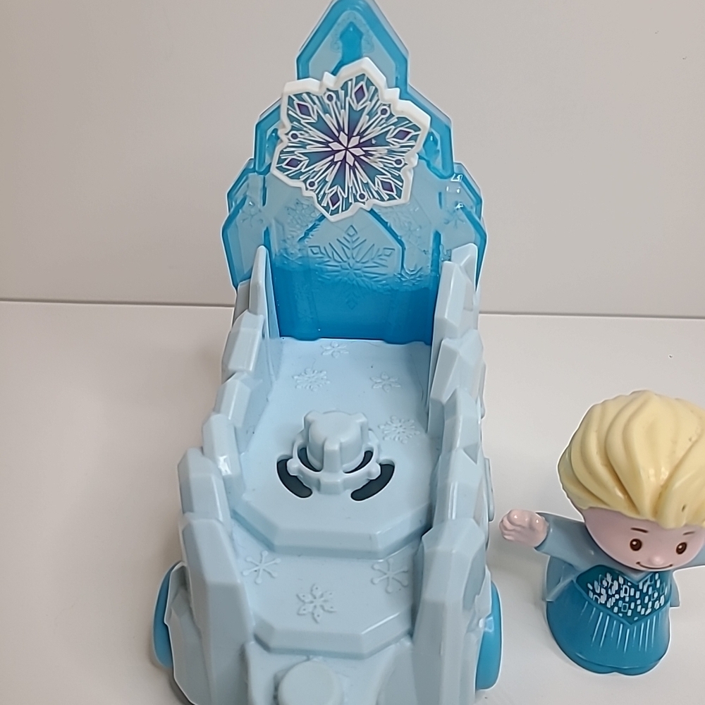 Fisher Price Little People Disney Princess Frozen Elsa Parade Train Ice Float - Picture 5 of 5